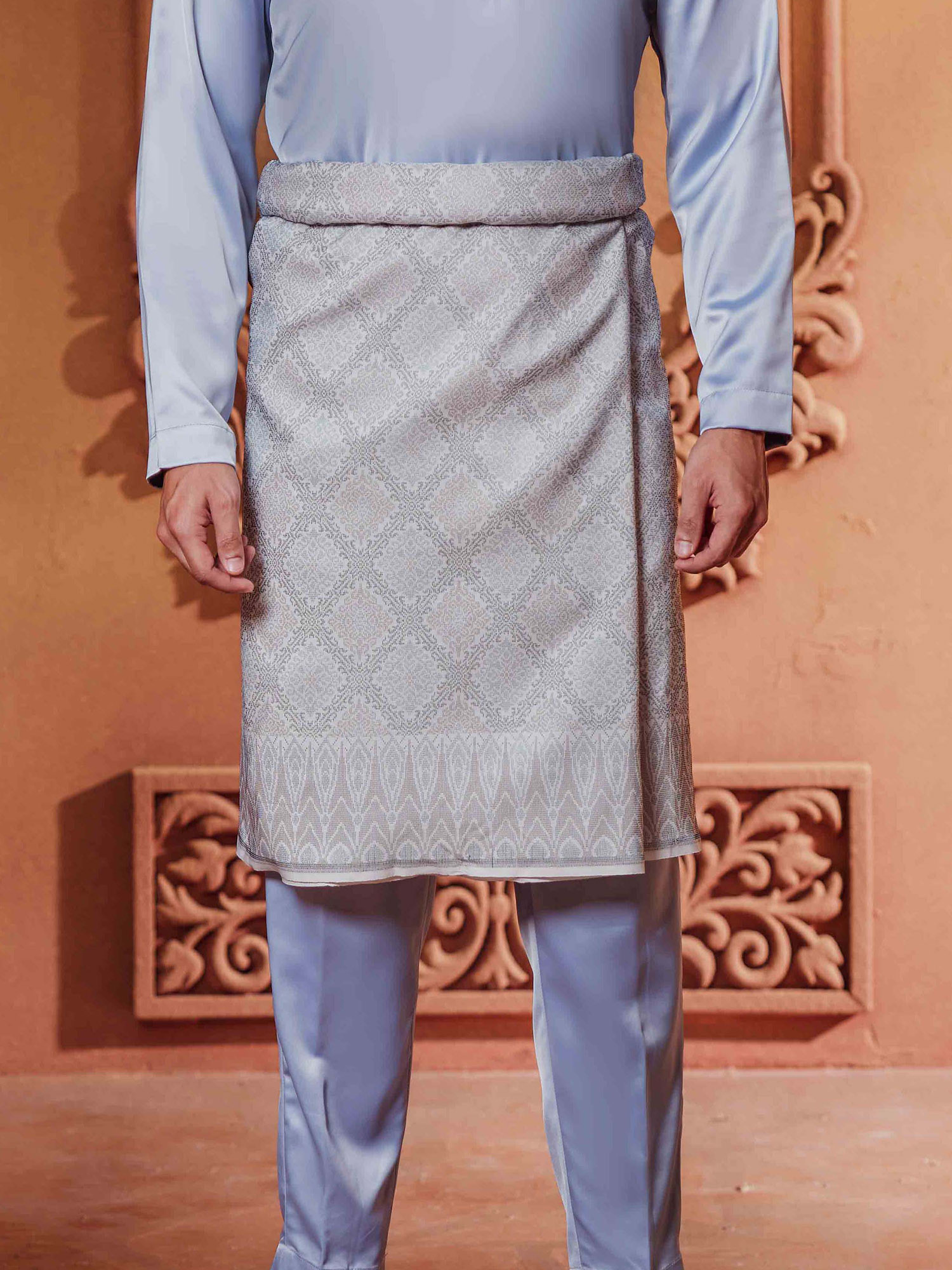 SAMPIN IN POWDER BLUE